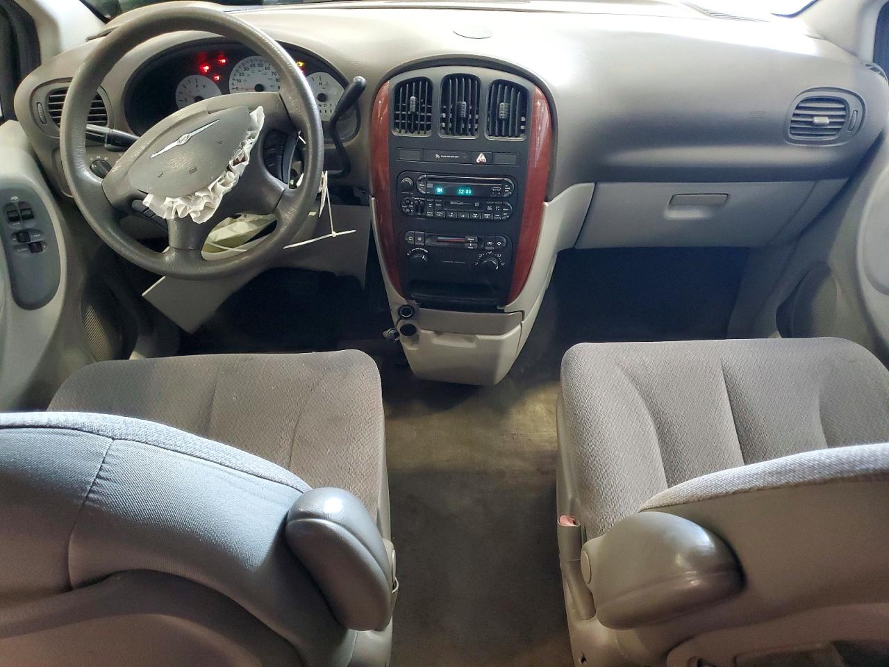 Chrysler Minivan
