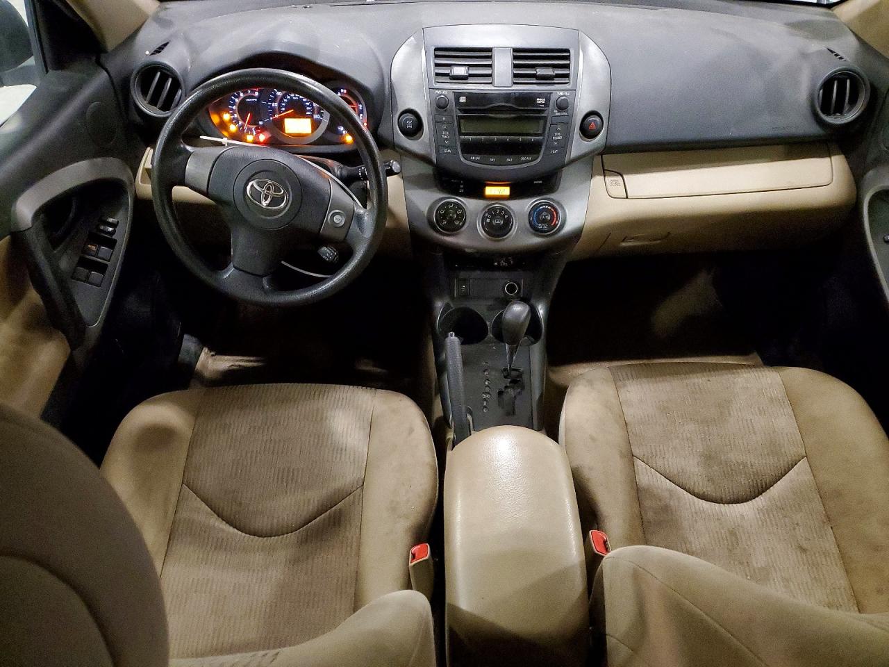 Toyota RAV4 Base