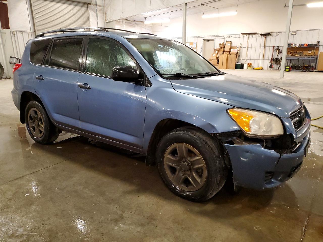 Toyota RAV4 Base