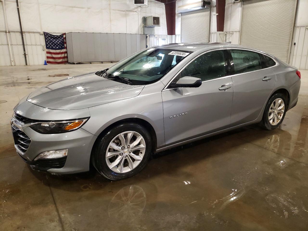Salvage Chevrolet Malibu Image
