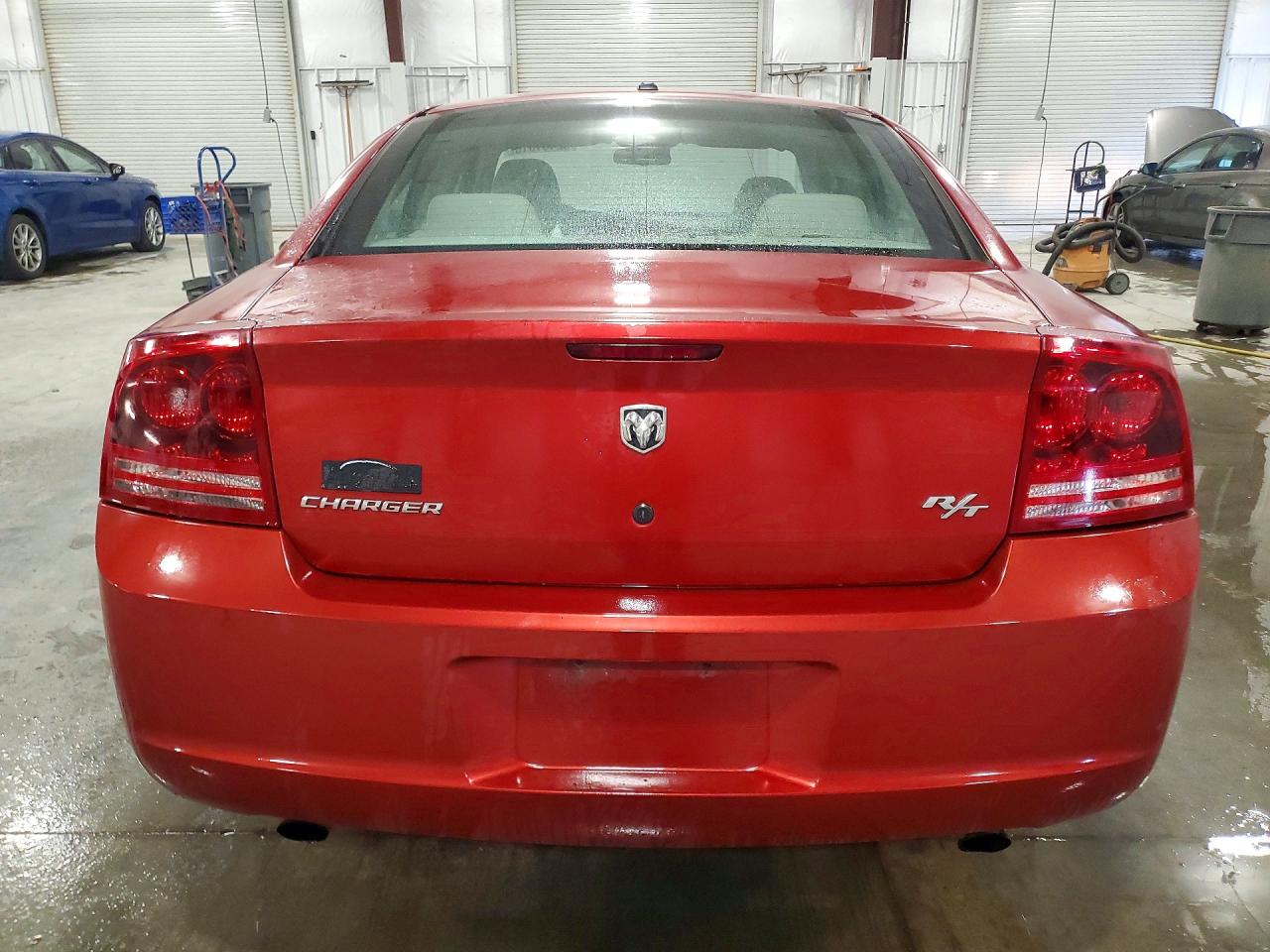 Dodge Charger R