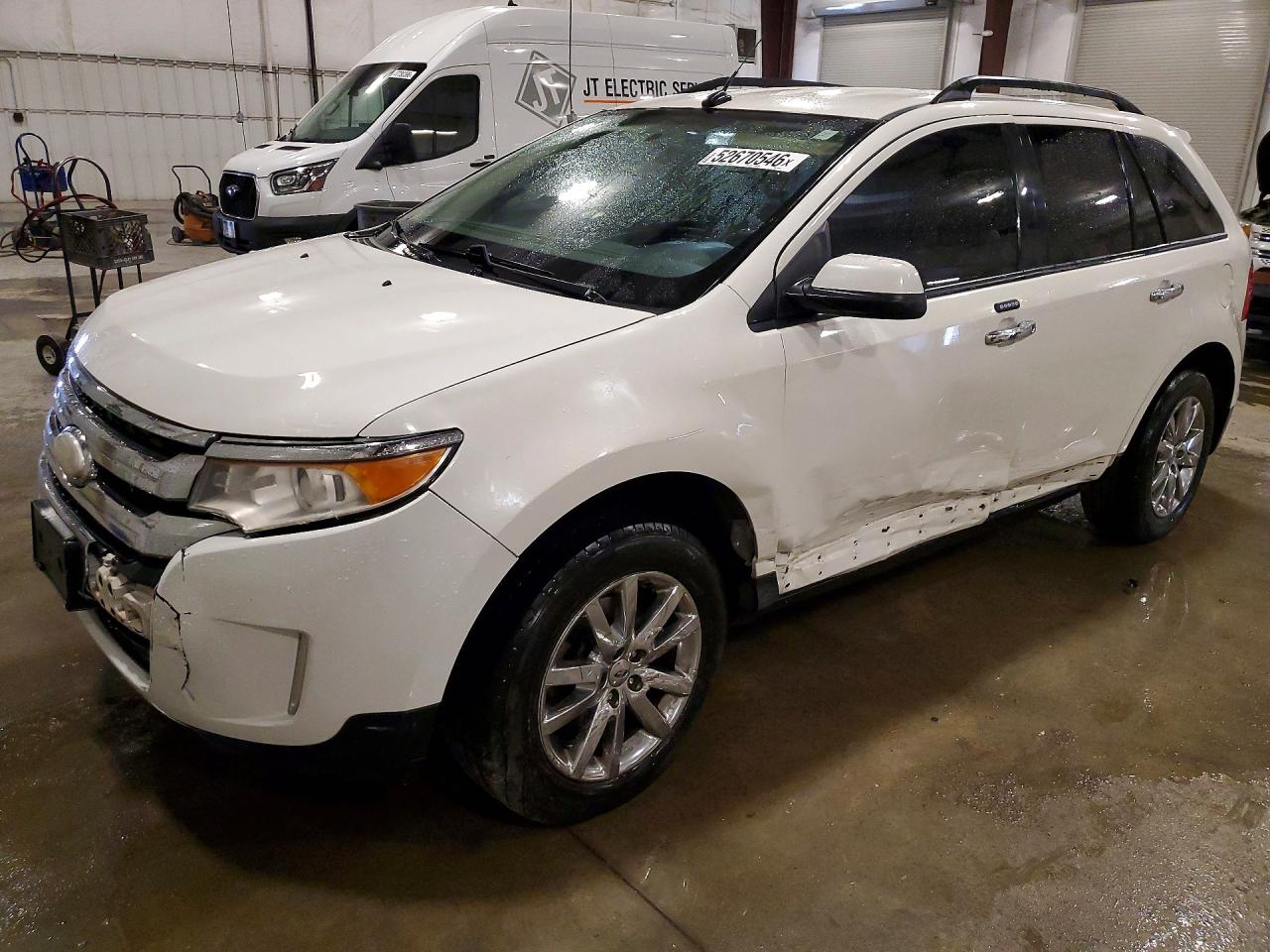 Salvage Ford Edge Image
