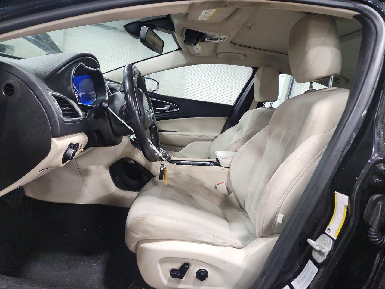 Chrysler 200 Limited