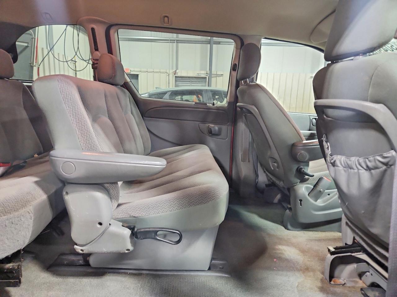 Chrysler Minivan Lx