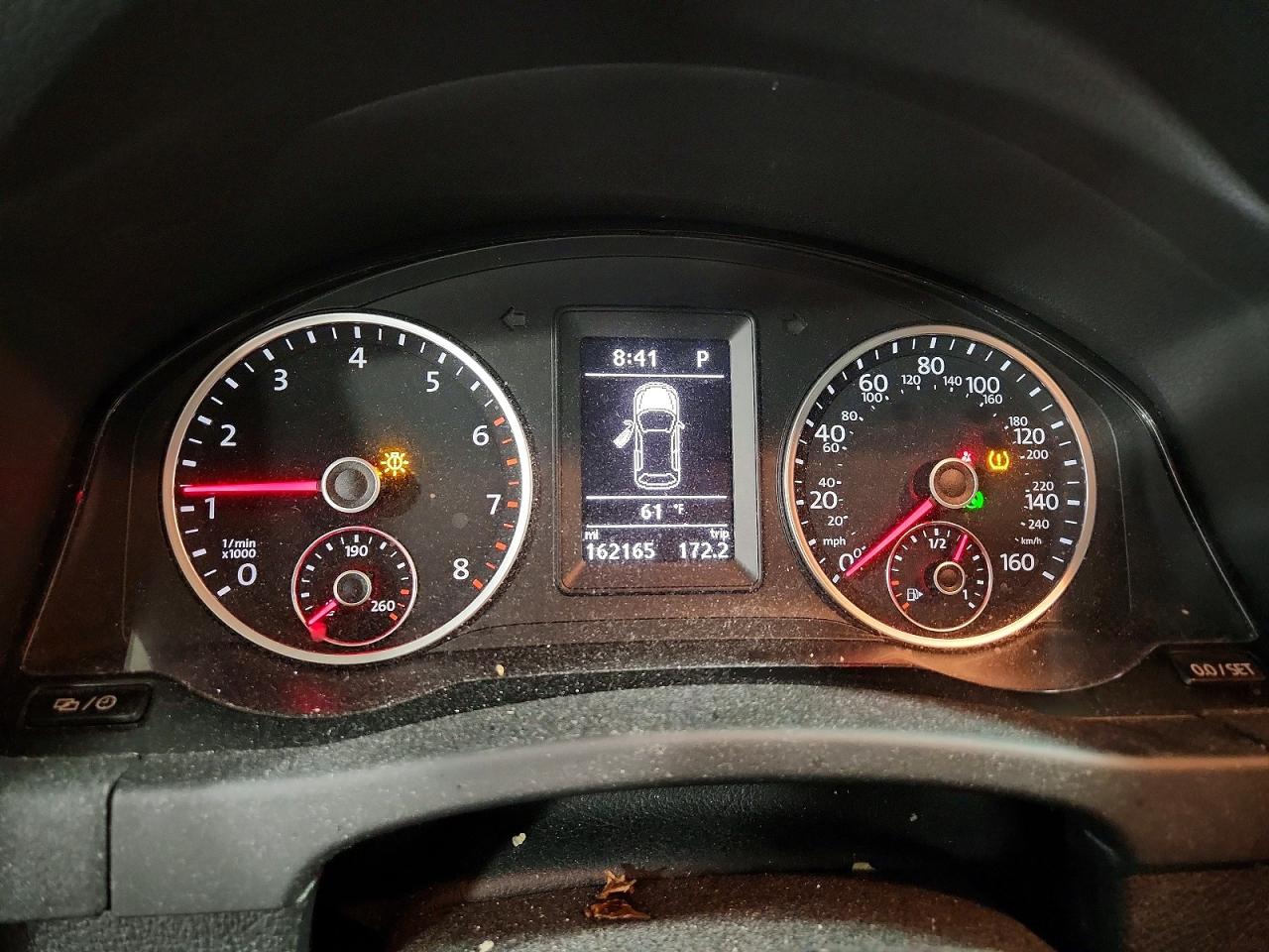 Volkswagen Tiguan S