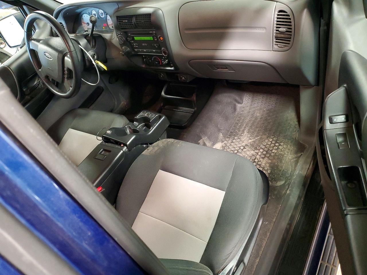 Ford Ranger Super Cab