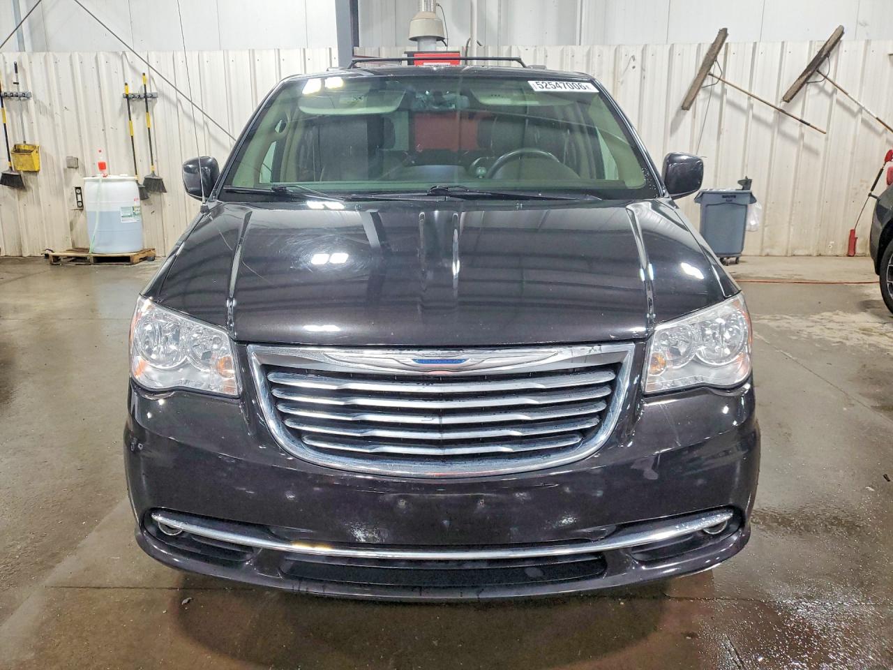 Chrysler Minivan Touring