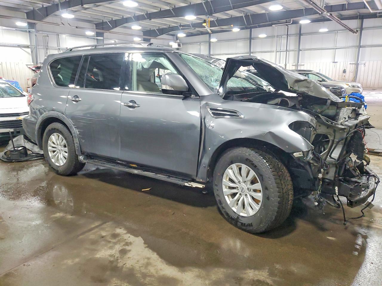 Nissan Armada Sv