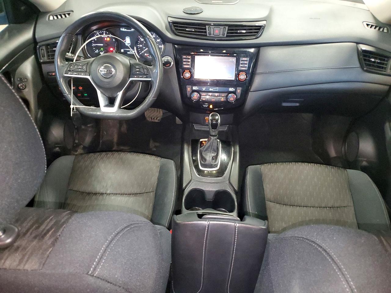 Nissan Rogue Sv