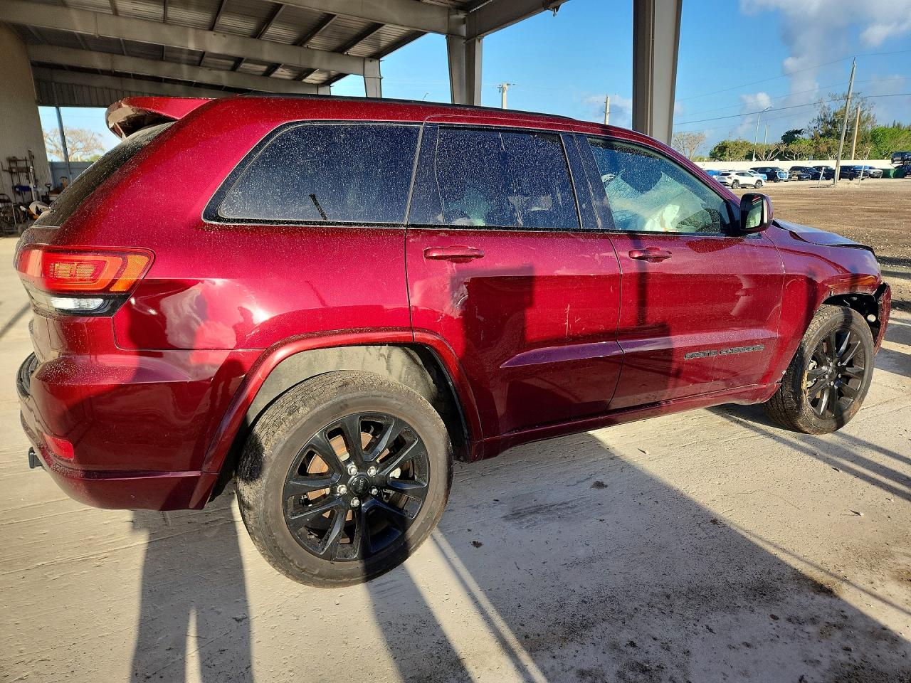Jeep Grand Cherokee Laredo