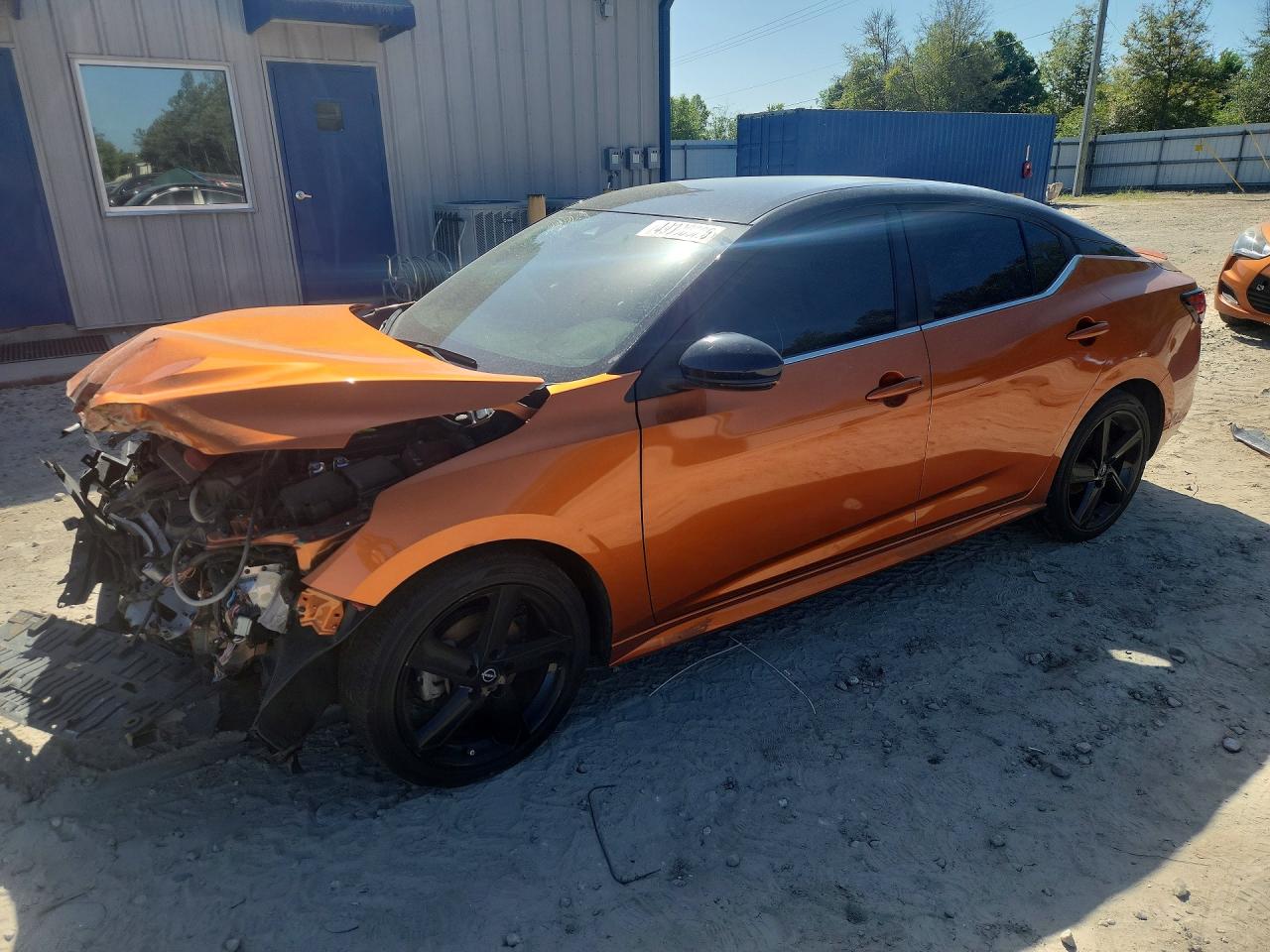 Salvage Nissan Sentra Image