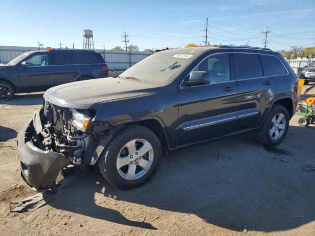 Salvage Jeep Grand Cherokee Image