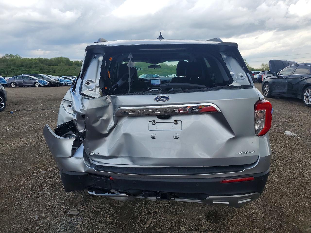 Ford Explorer Xlt