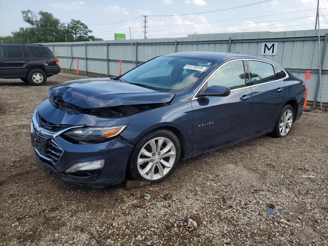 Salvage Chevrolet Malibu Image