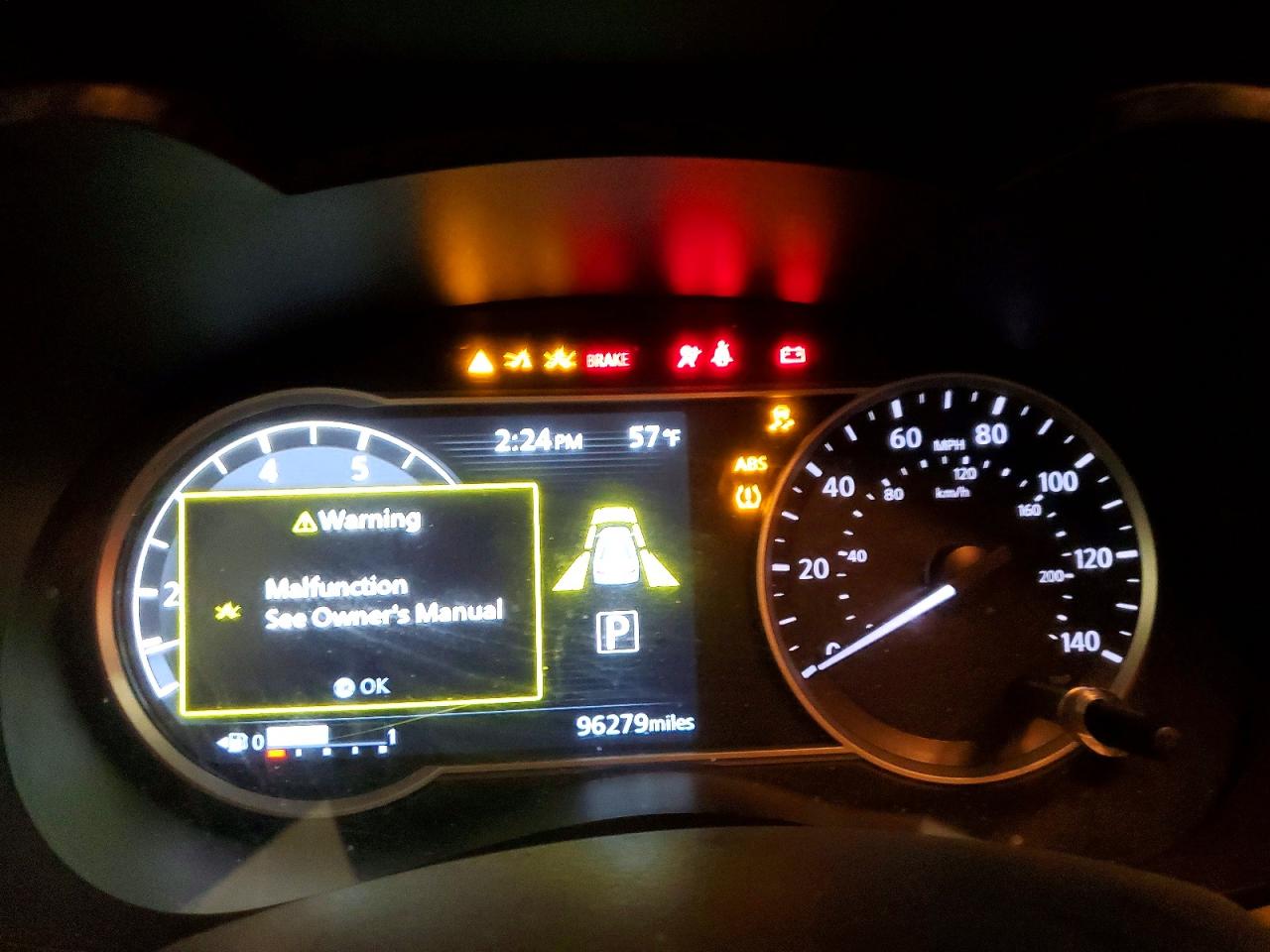 Nissan Versa Sv