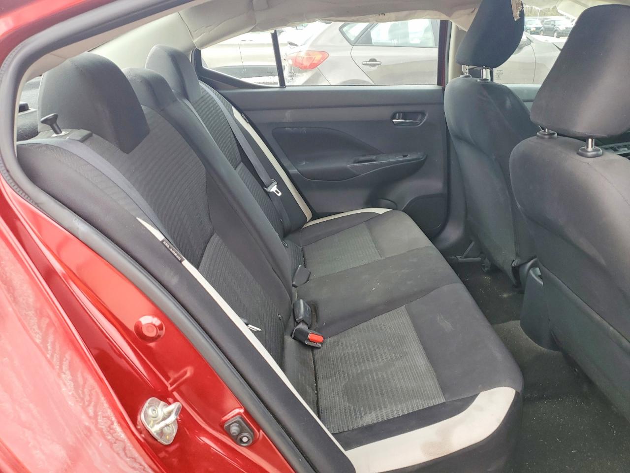 Nissan Versa Sv