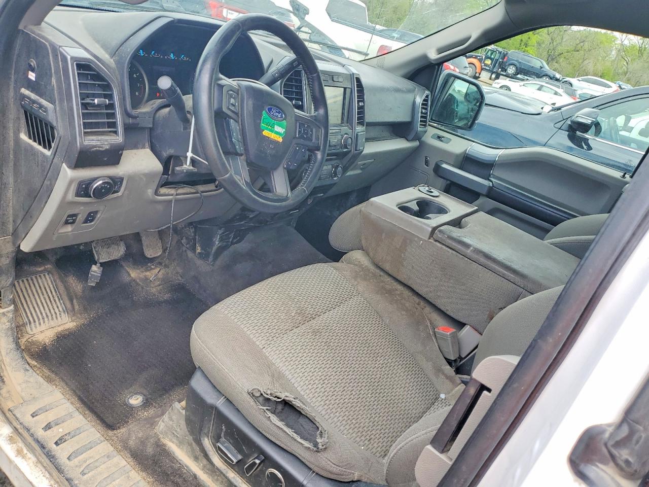 Ford F-150 Super Cab