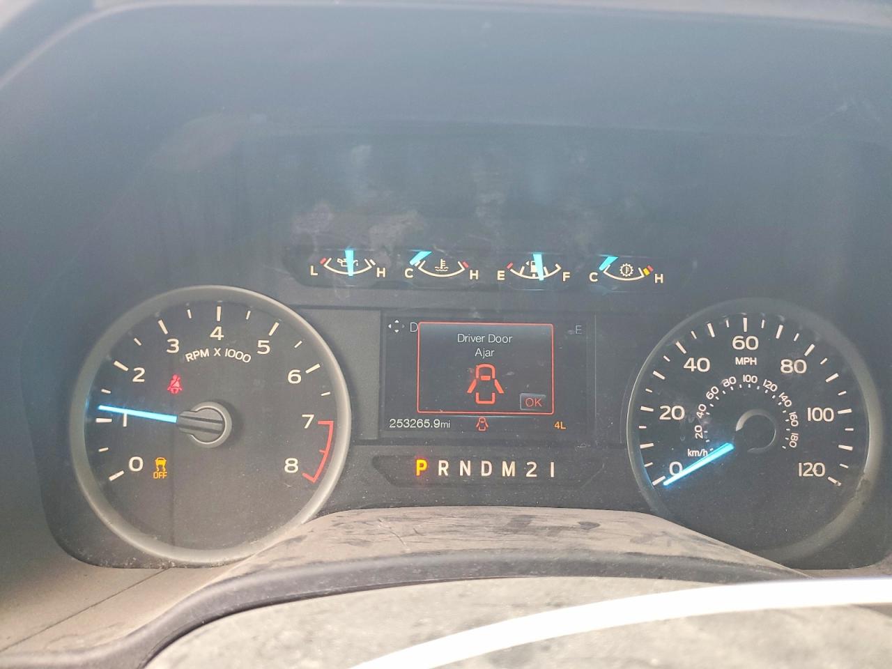 Ford F-150 Super Cab