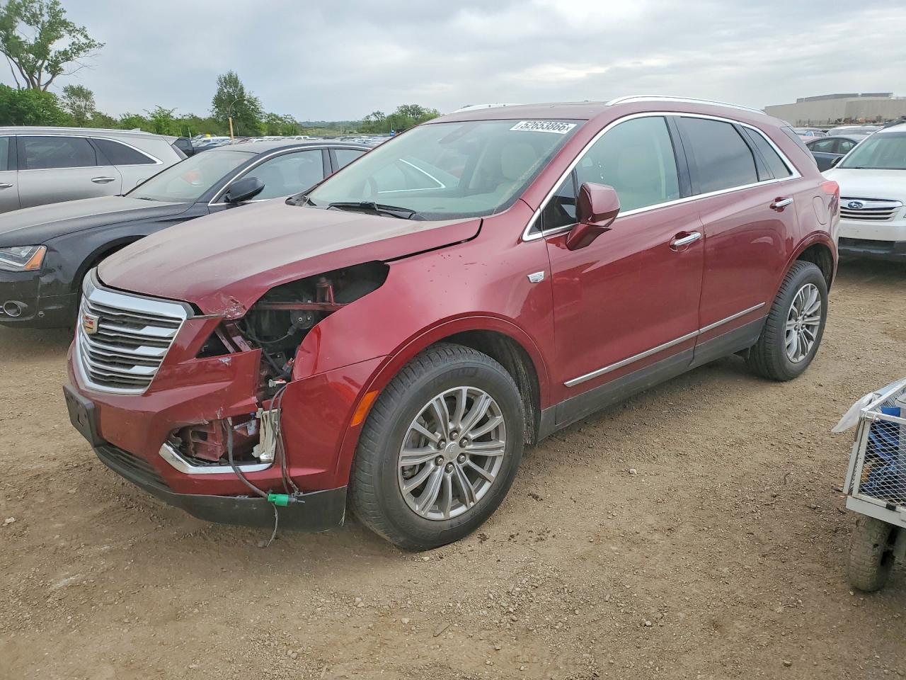 Salvage Cadillac XT5 Image