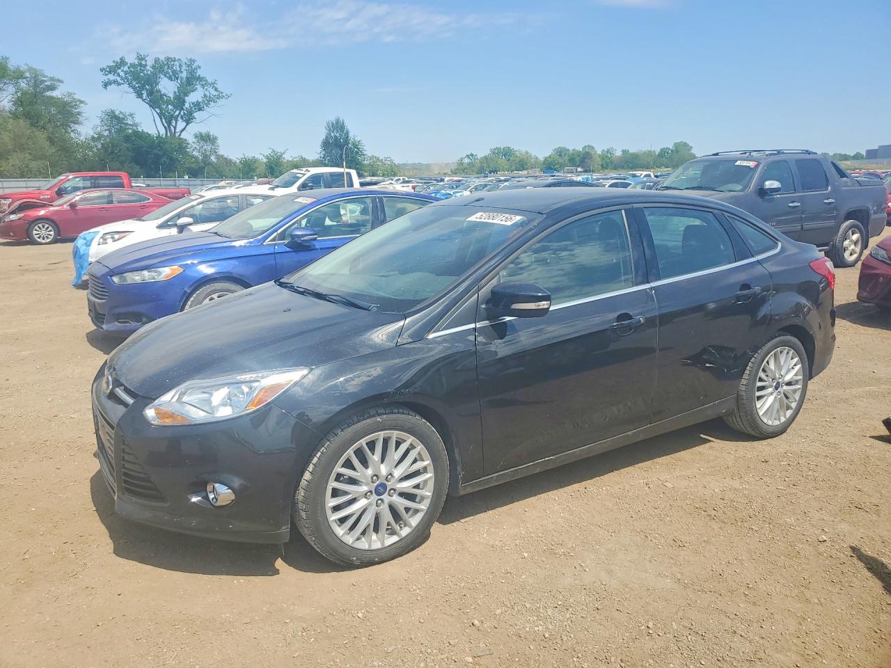 Salvage Ford Focus Image