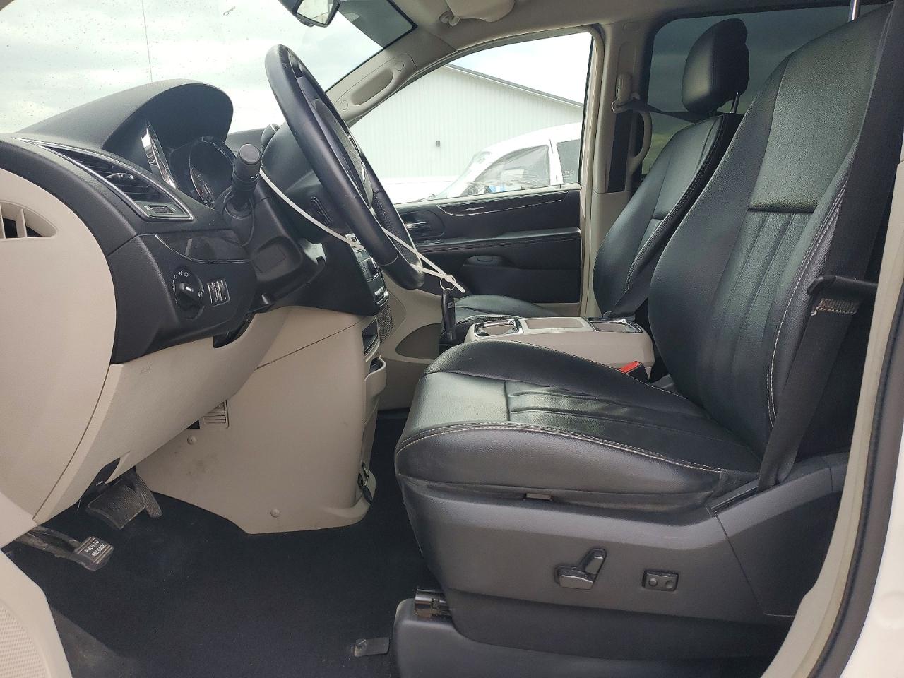 Chrysler Minivan Touring