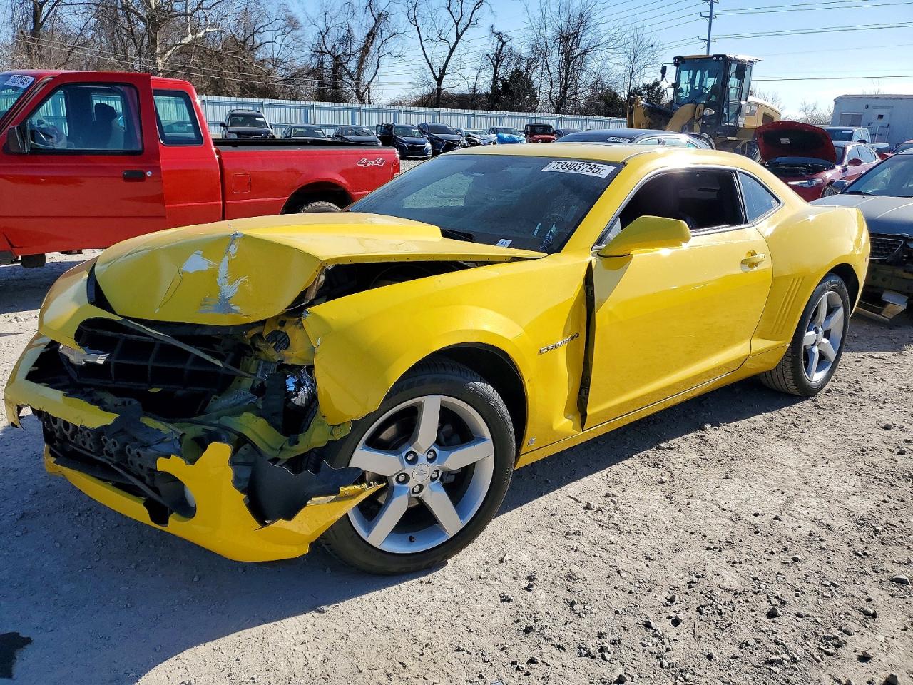 Salvage Chevrolet Camaro Image
