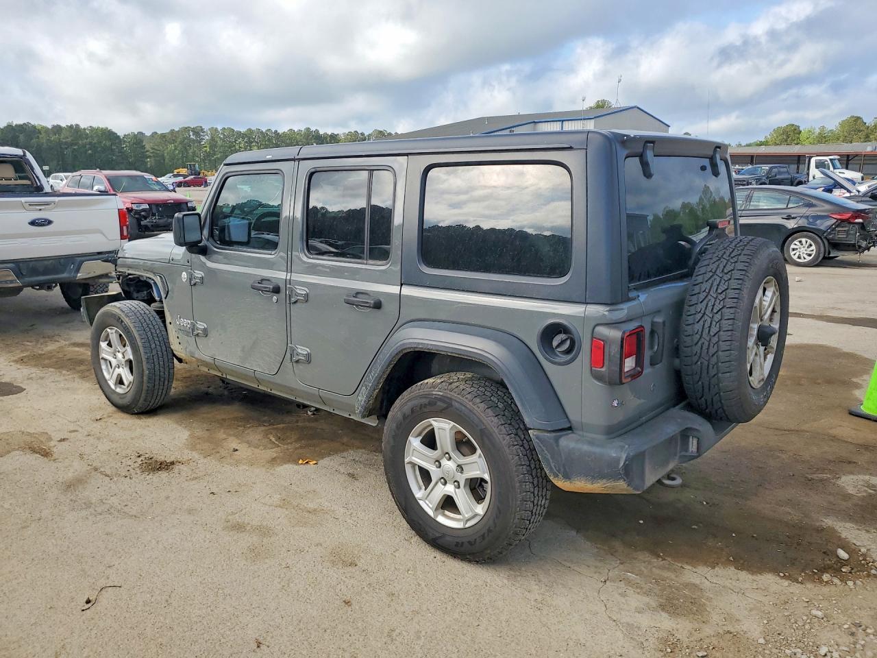 Jeep Wrangler Sport