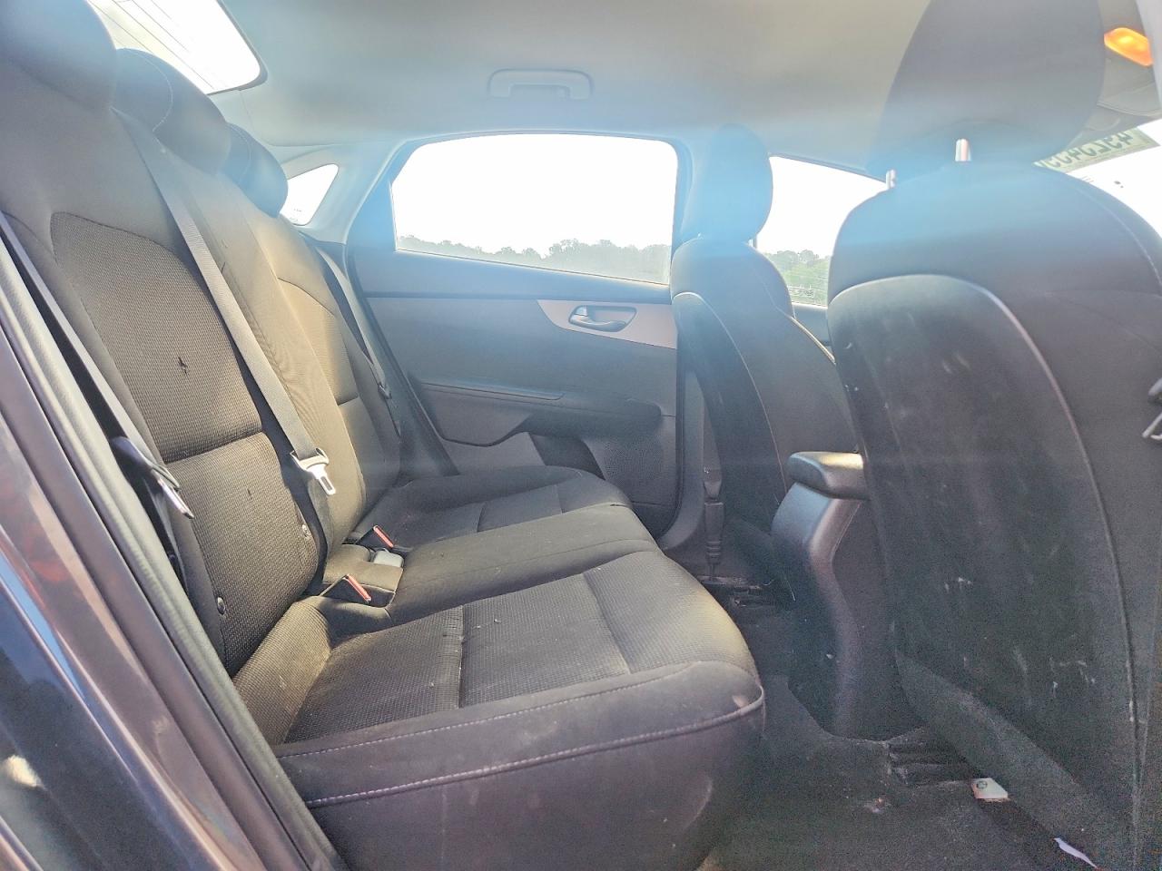Kia Forte Fe