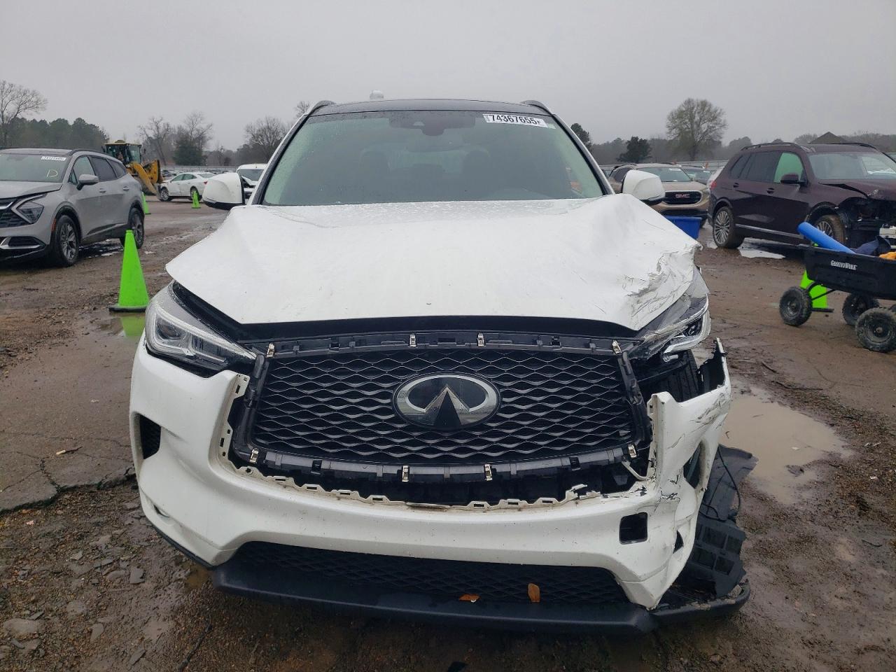 INFINITI Qx Luxe