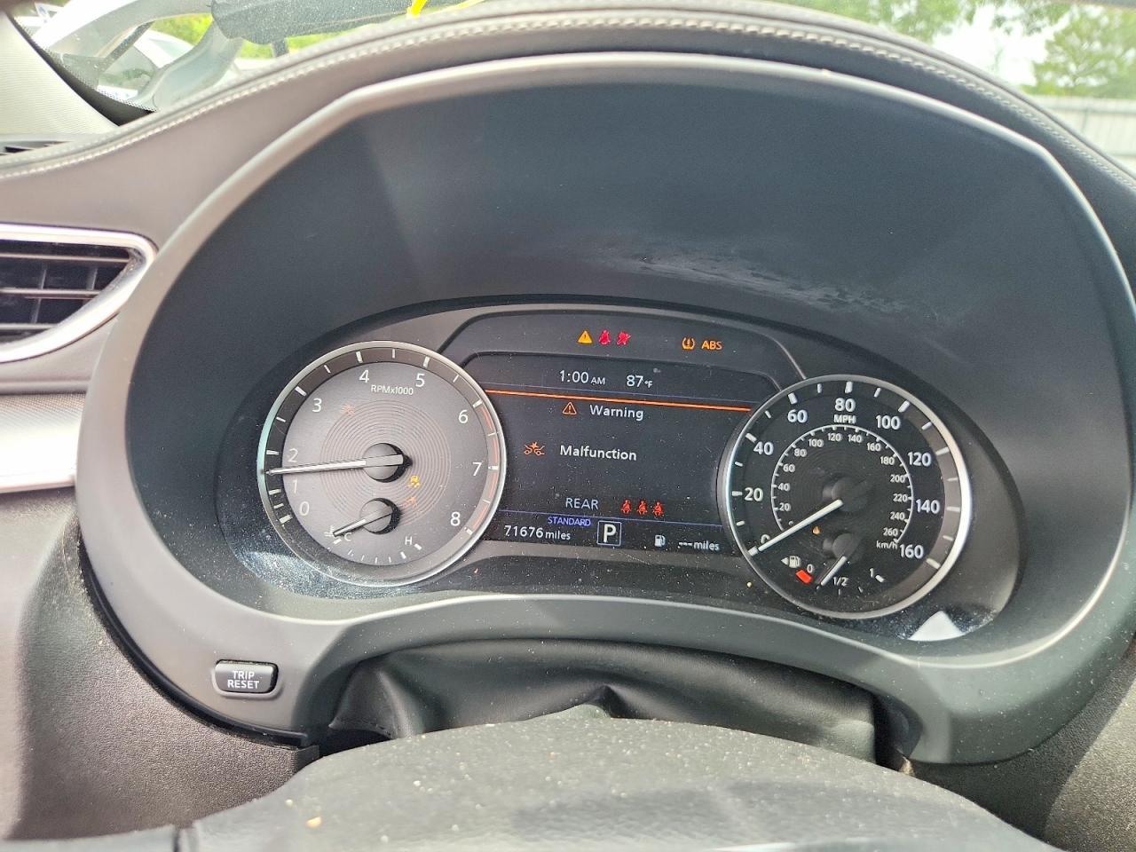 INFINITI Qx Luxe