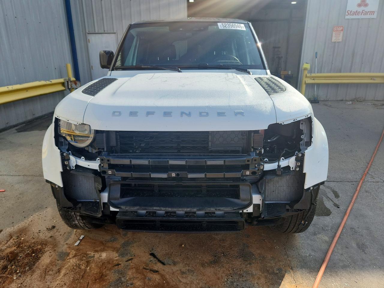 Land Rover Defender 110 S