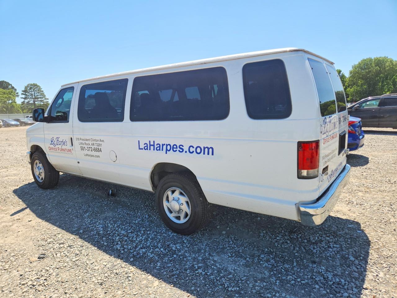 Ford Econoline E350 Super Duty Wagon