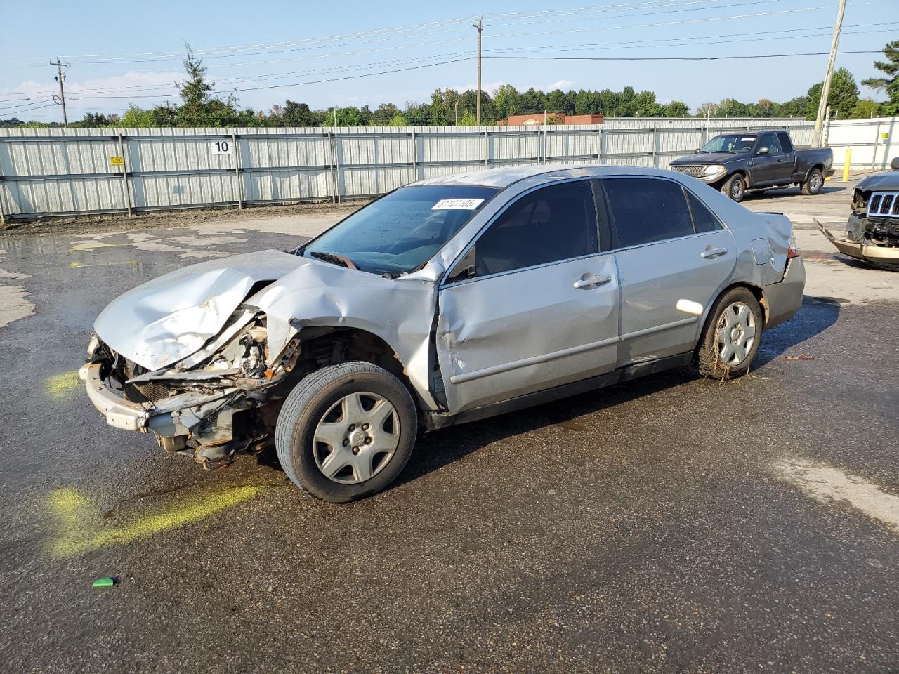 Salvage Honda Accord Image