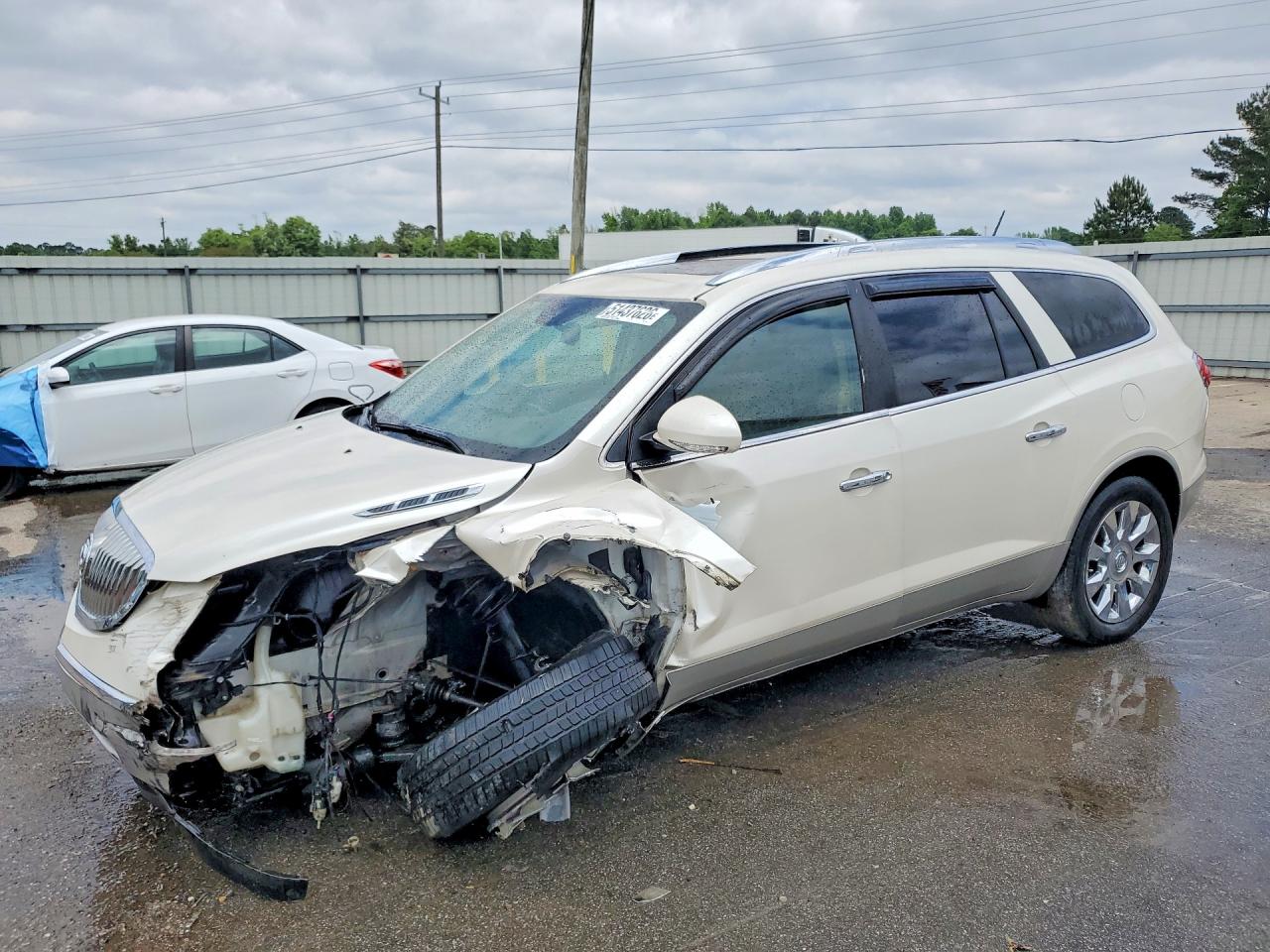 Salvage Buick Enclave Image