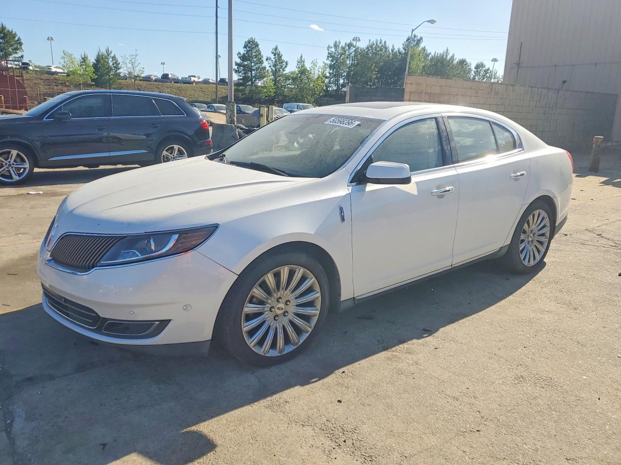 Salvage Lincoln MKS Image