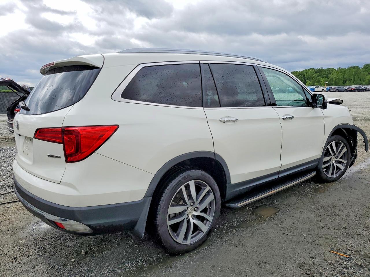 Honda Pilot Touring