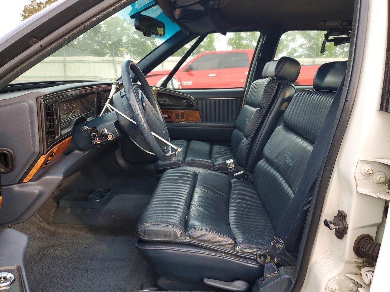 Buick Park Ave