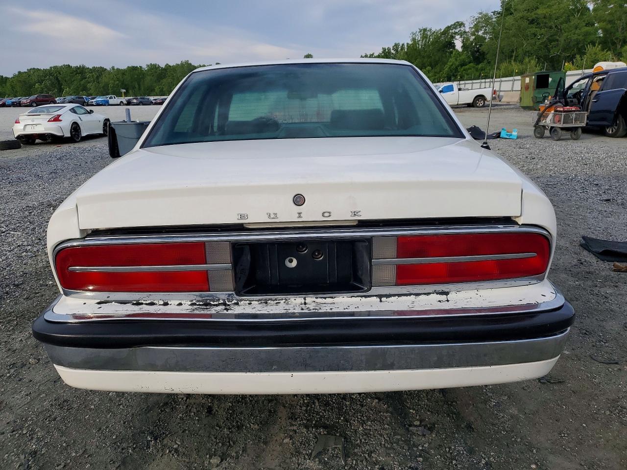 Buick Park Ave