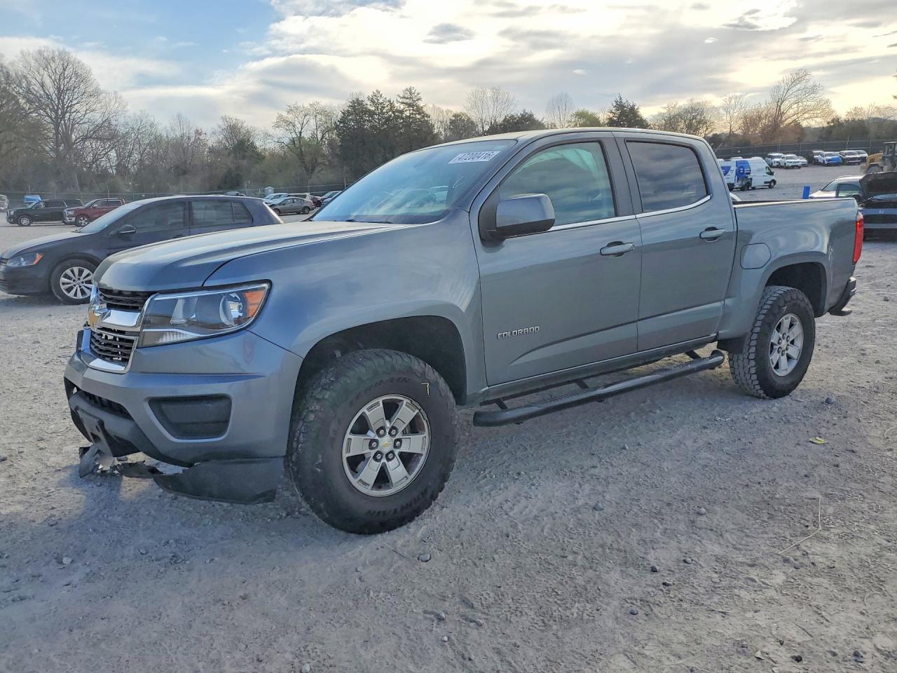 Salvage Chevrolet Colorado Image