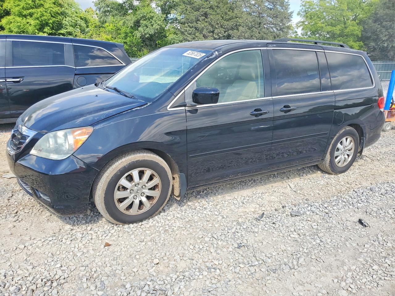Salvage Honda Odyssey Image