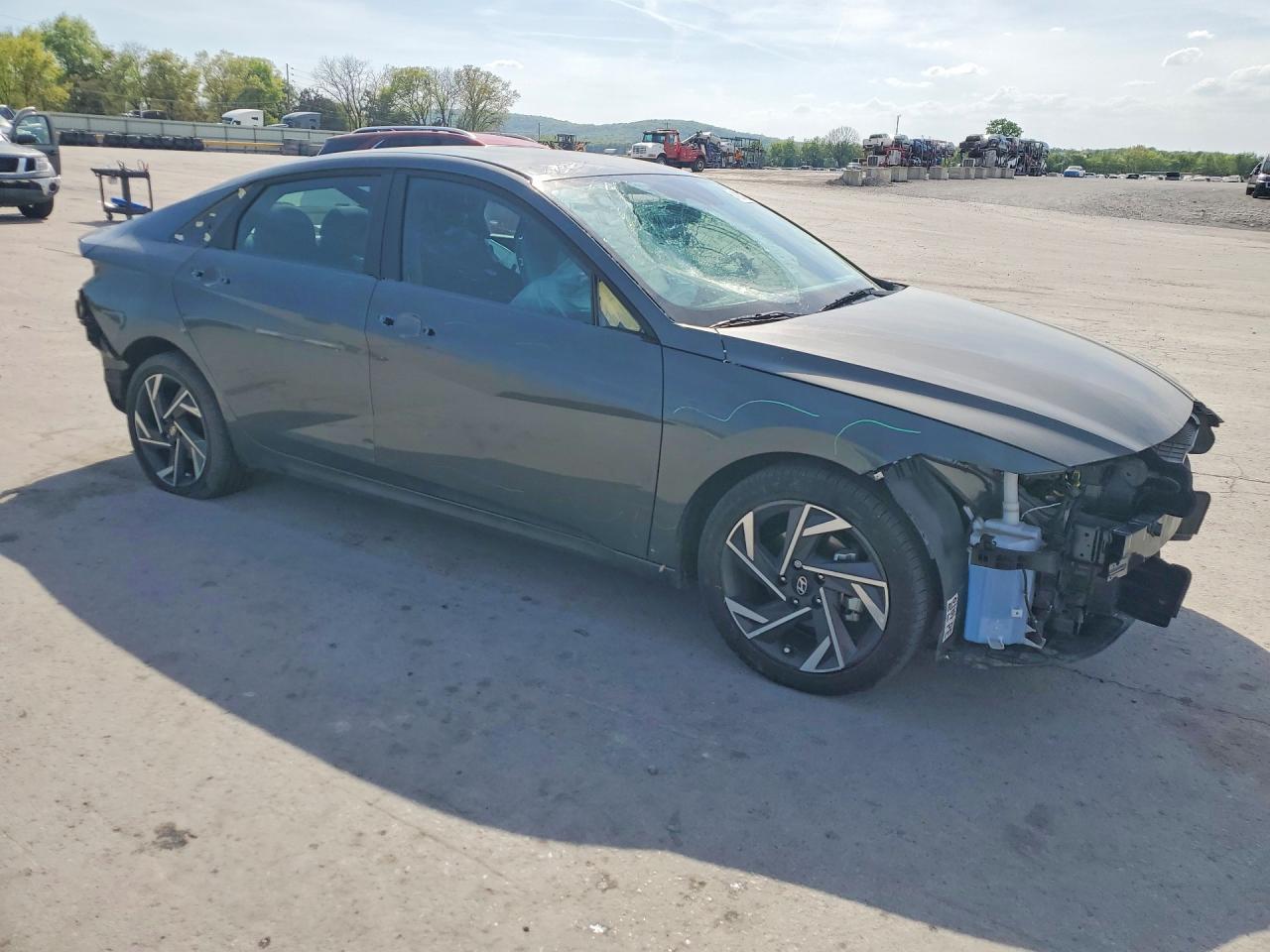 Hyundai ELANTRA Sel Sport
