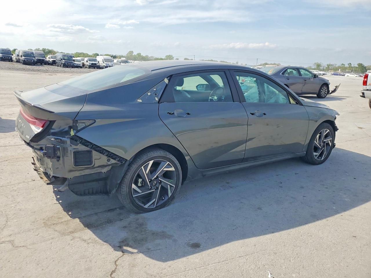 Hyundai ELANTRA Sel Sport