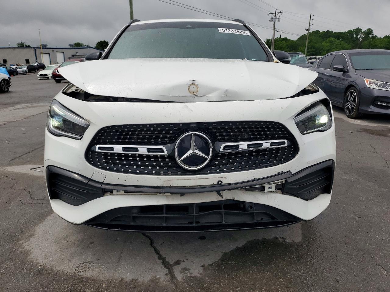 Mercedes-Benz GLA 250