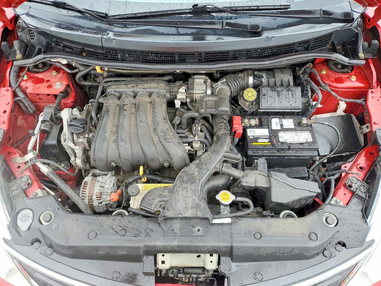 Nissan Versa 1.8 S