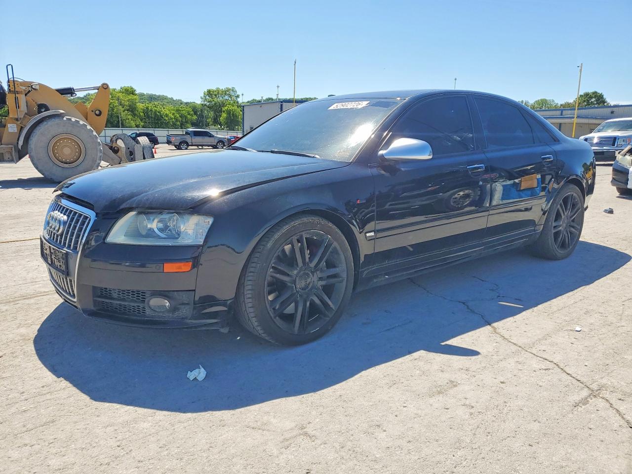 Salvage Audi S8 Image