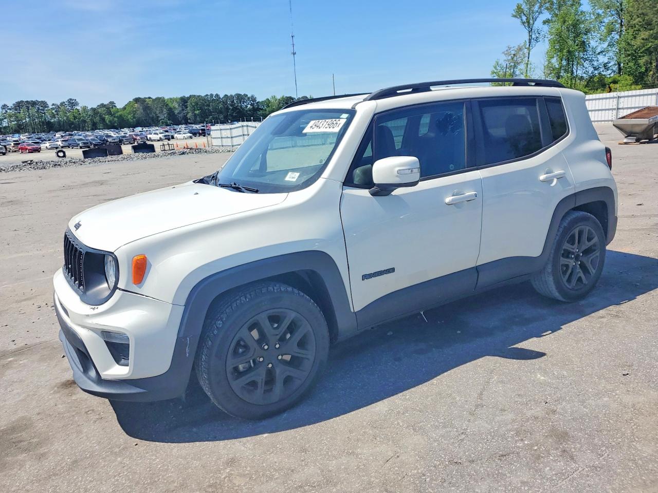 Salvage Jeep Renegade Image