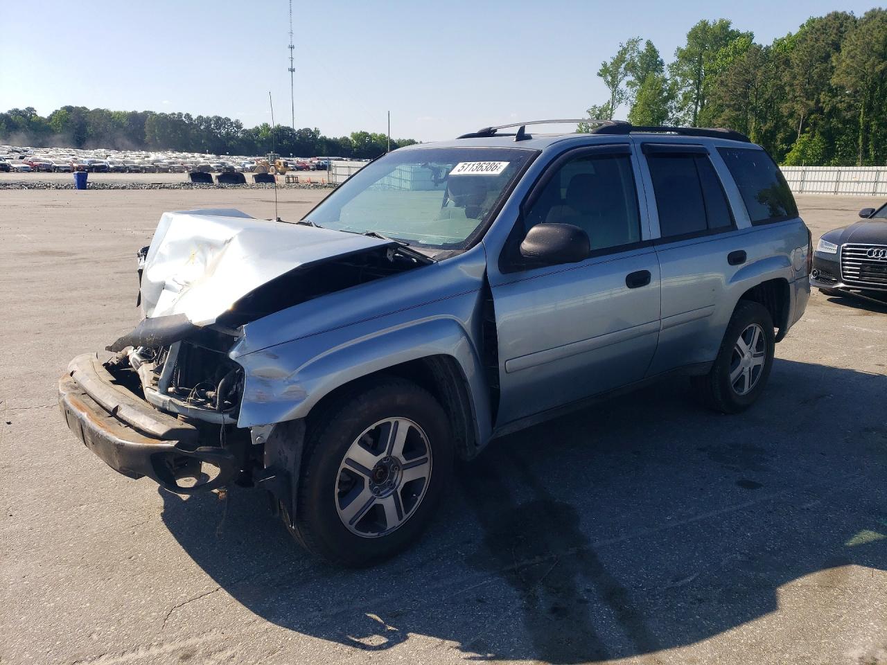 Salvage Chevrolet Trailblaze Image
