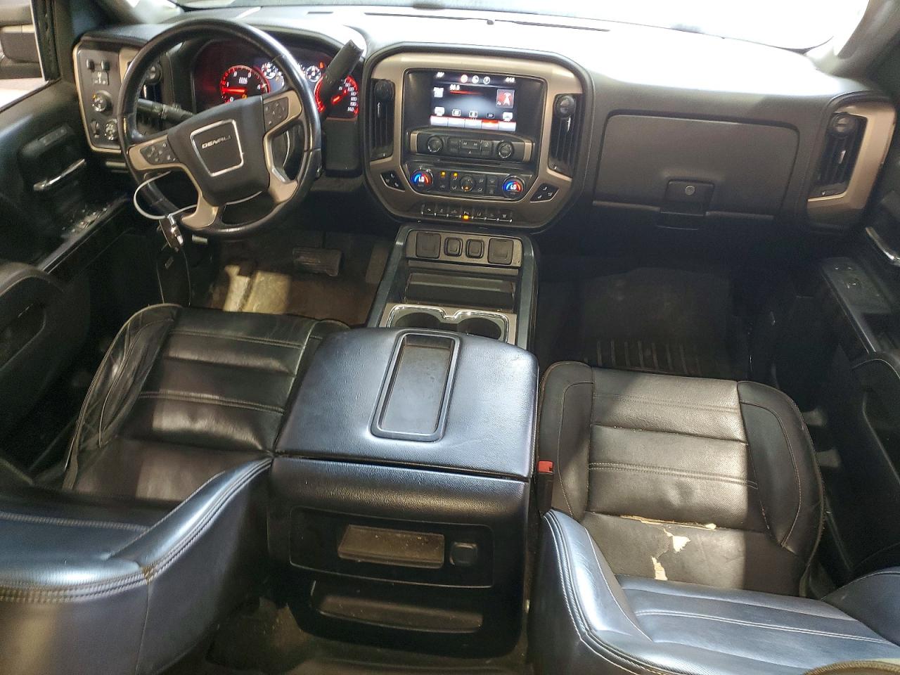 GMC Sierra K2500 Denali