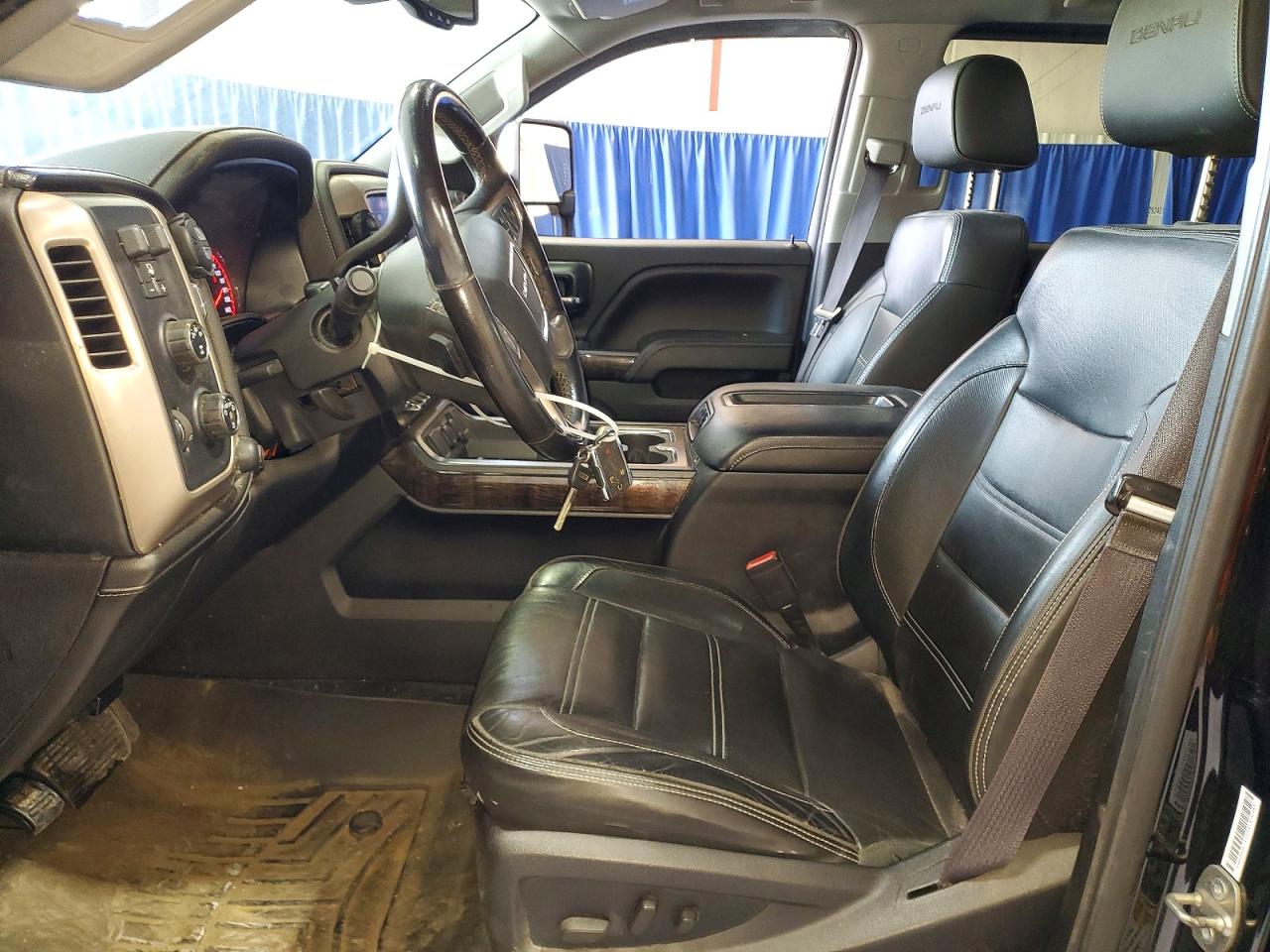 GMC Sierra K2500 Denali