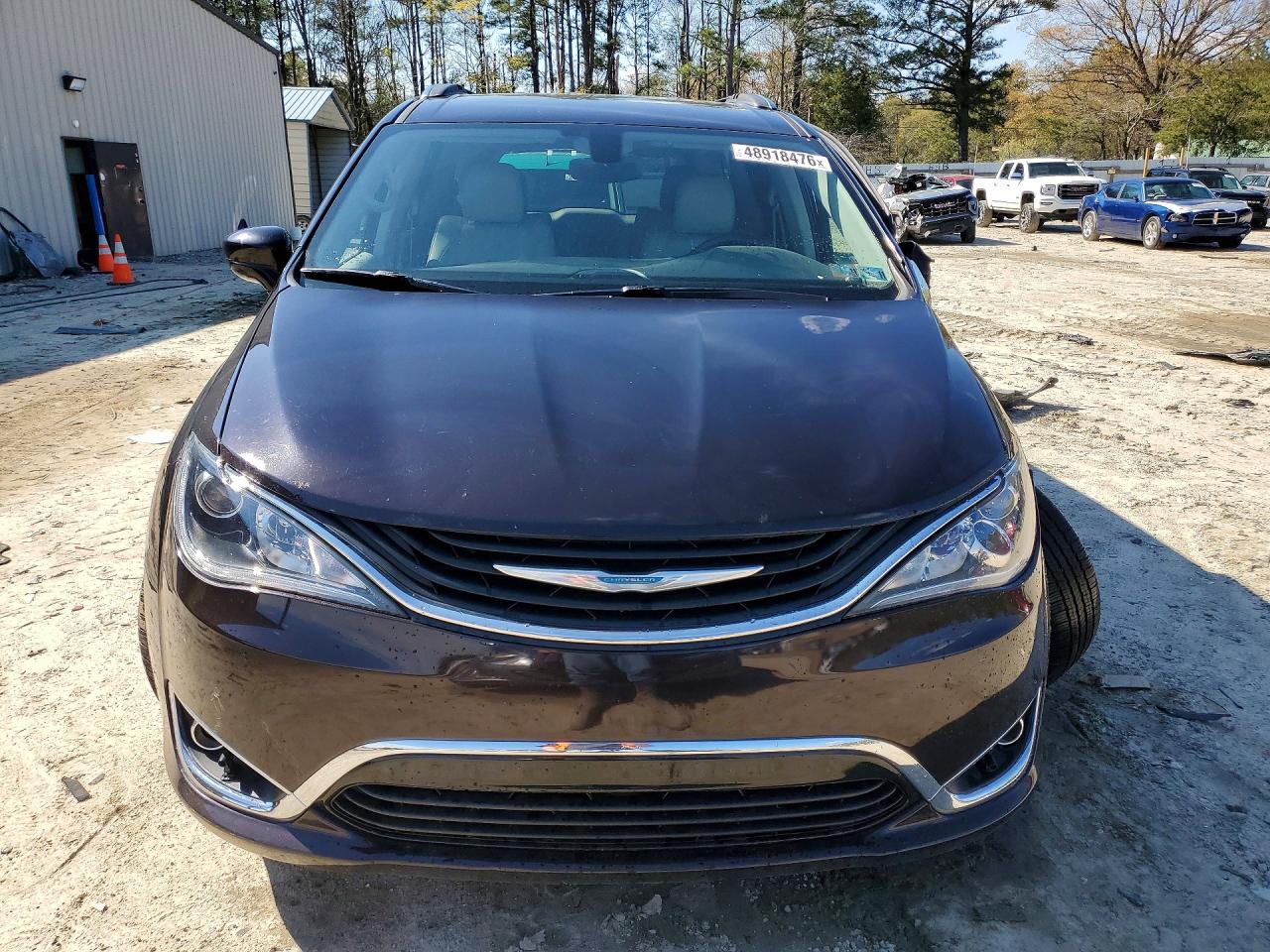 Chrysler Pacifica Hybrid Touring L